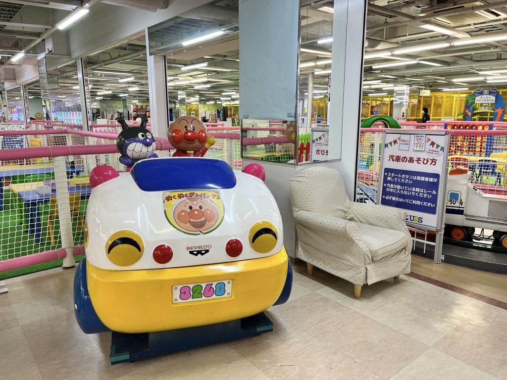 アンパンマンの乗り物