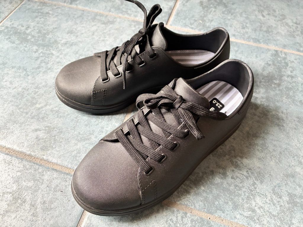 マンダムのMARUGO(マルゴ)レインシューズ